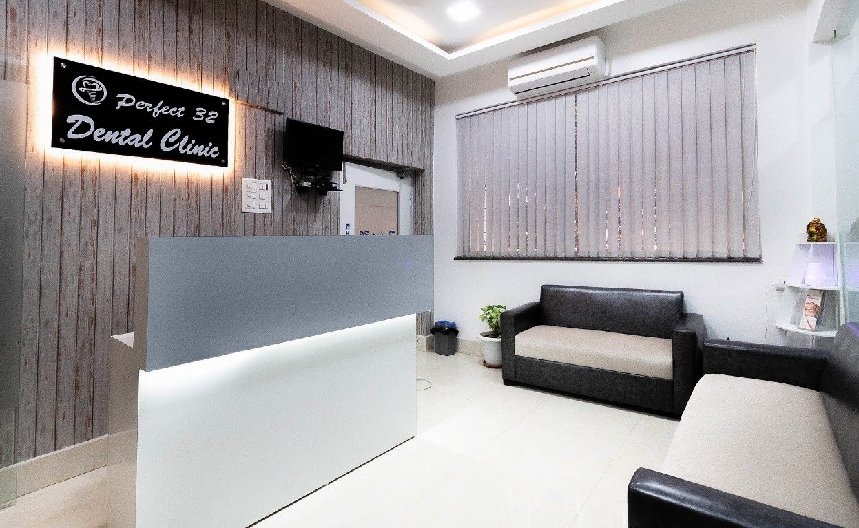 reception area- perfect 32 dental clinic